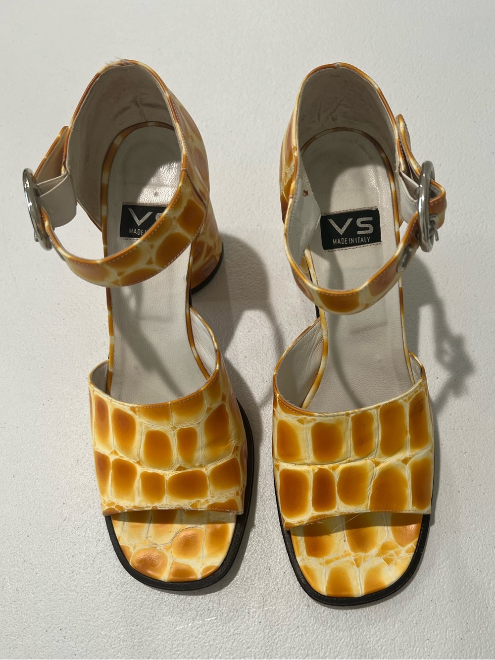 VS  made in Italy  Vintage 70s disco style crocodile leather Strap Heels Sz 8